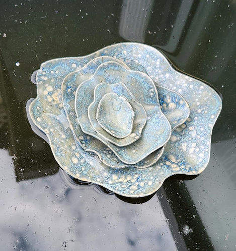 Floating Flower
