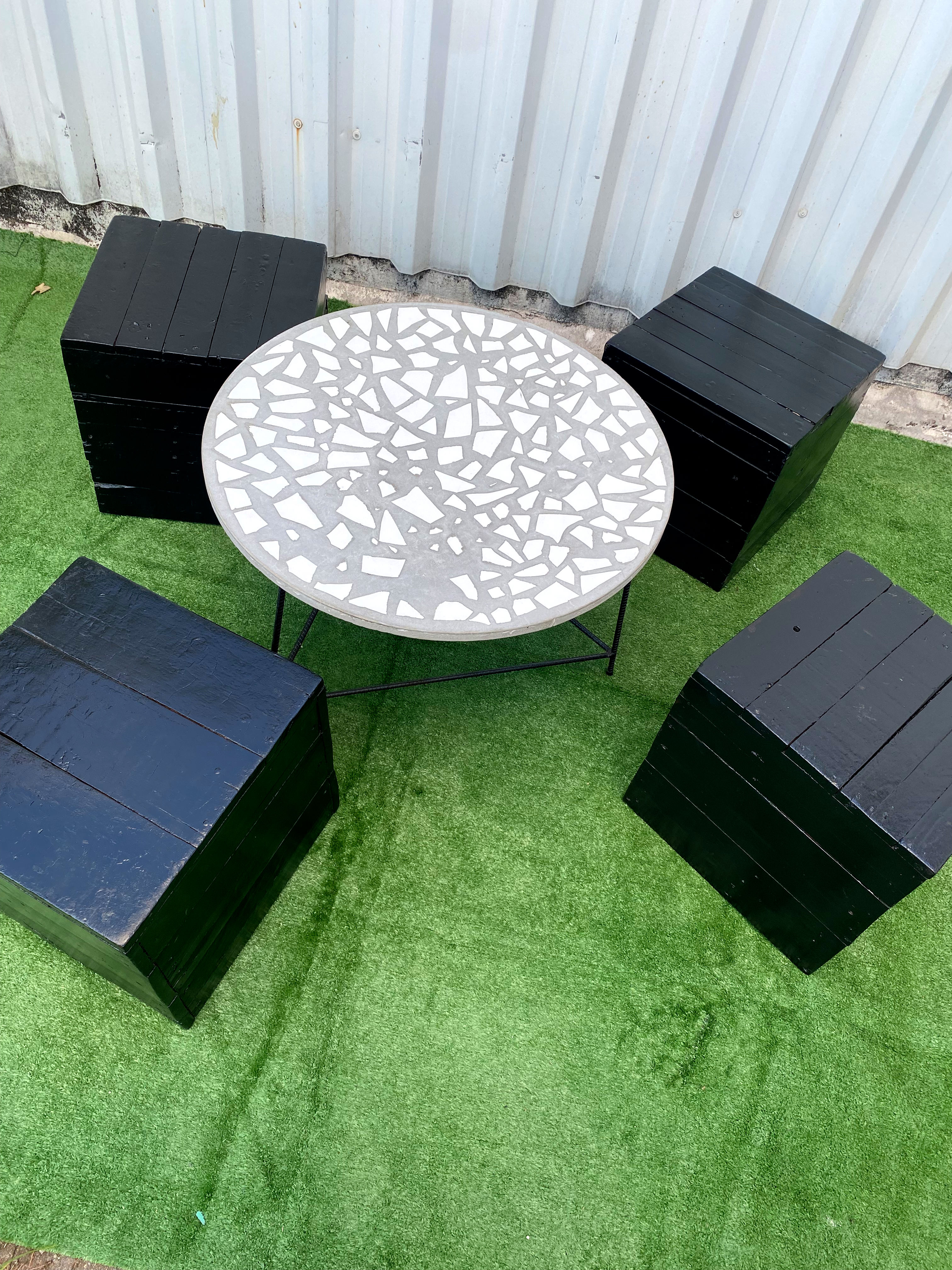 puffs pretos para locação de eventos