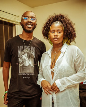 "Last Last" Tee on music editor and journalist
