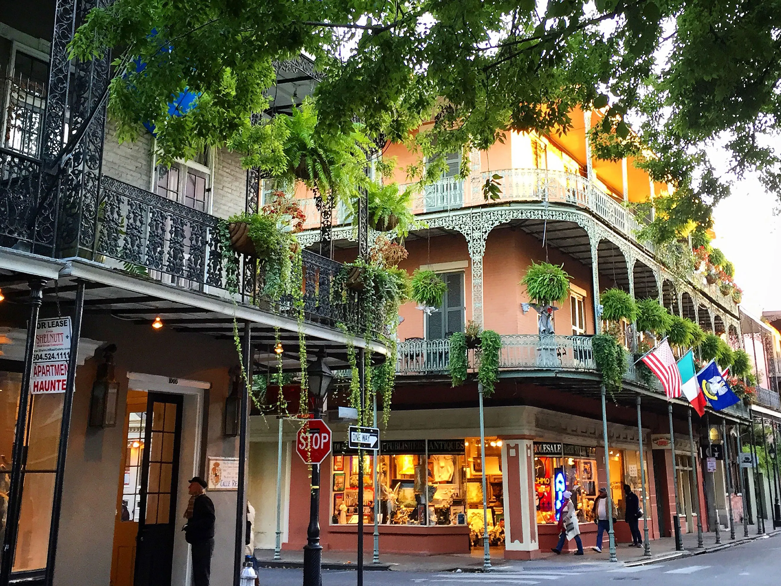 The Creepy Book Club NOLA Retreat