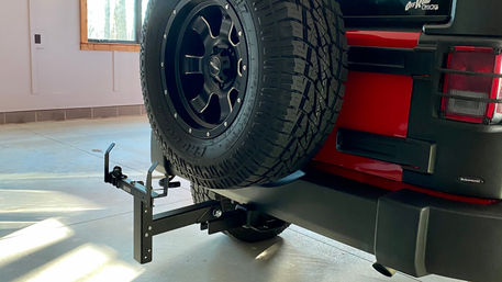 Jeep with Single Receiver Hook