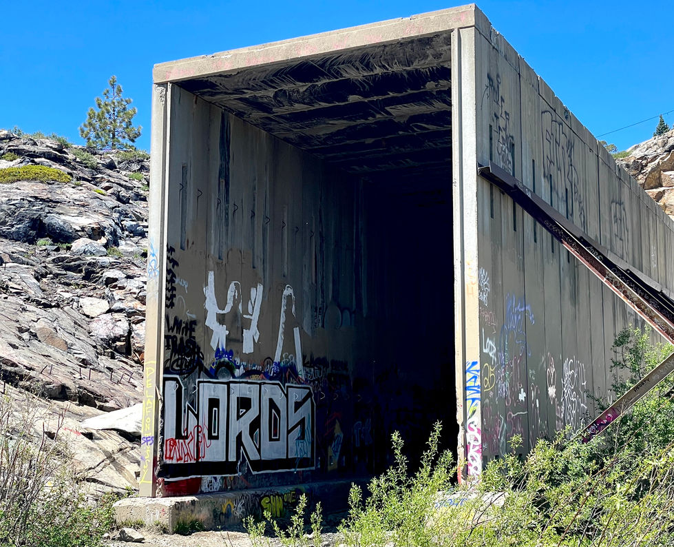 Tunnel