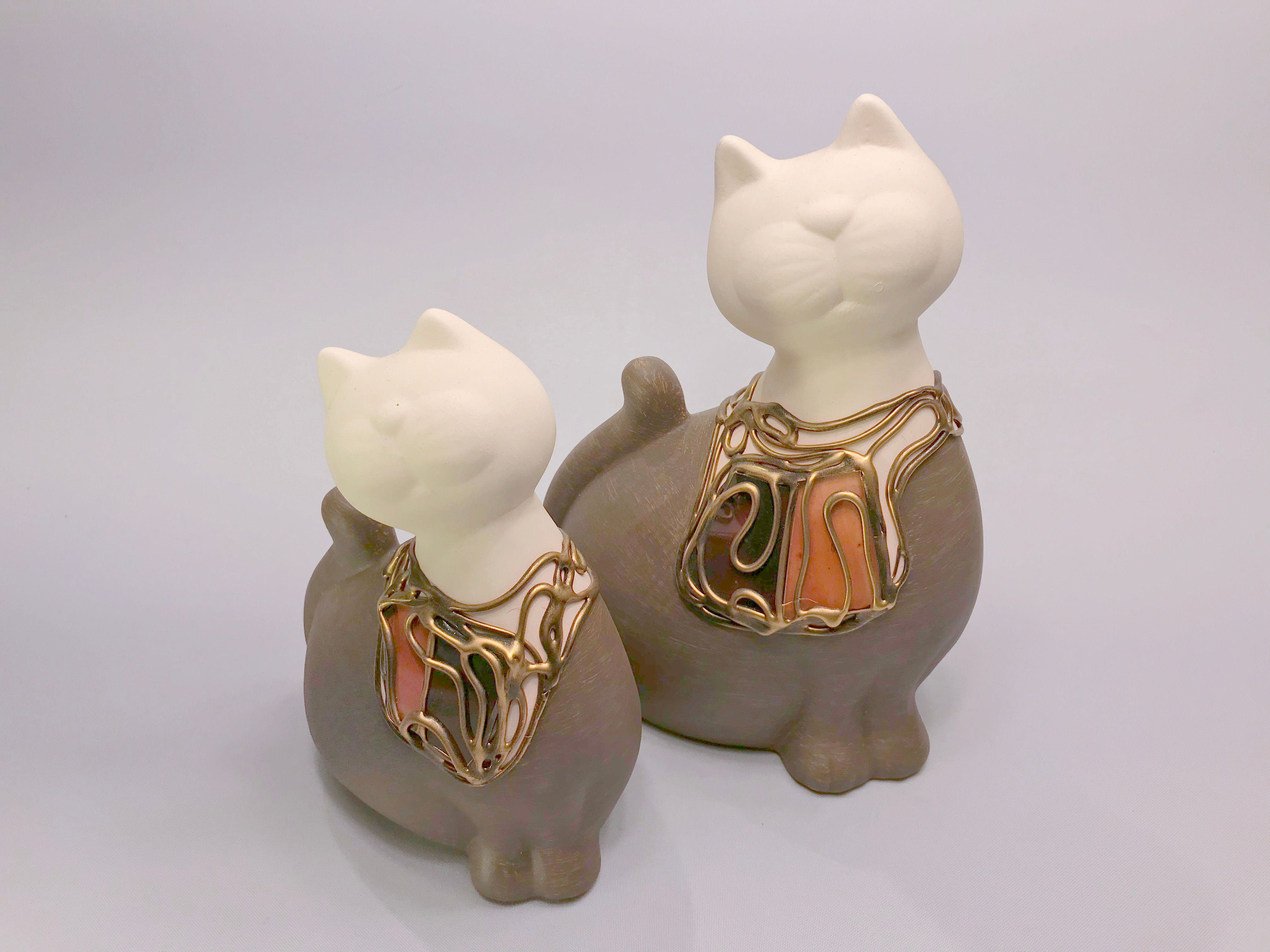 Figūriņa kaķis brūns ar rakstu