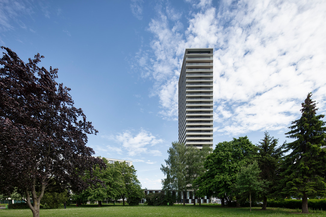 Faruk Pinjo - Bruckner Tower - A luxury symbiosis of living and ...