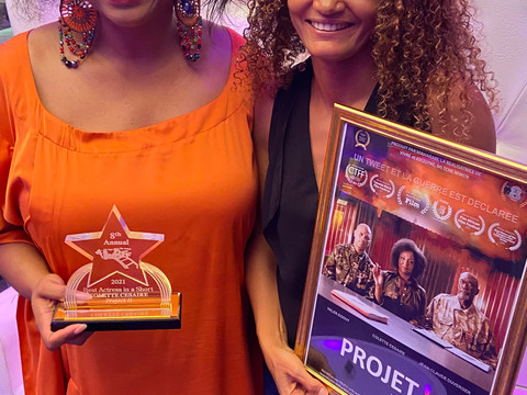 Colette CESAIRE et MAHARAKI remise Prix Best Actress Last Vegas Black film Festival