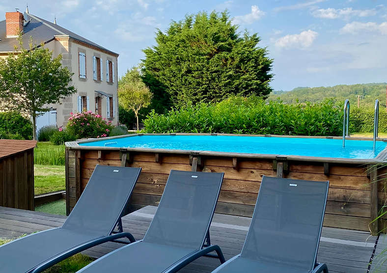 Piscine Inaya Clugnat Creuse Chambres d'hôtes