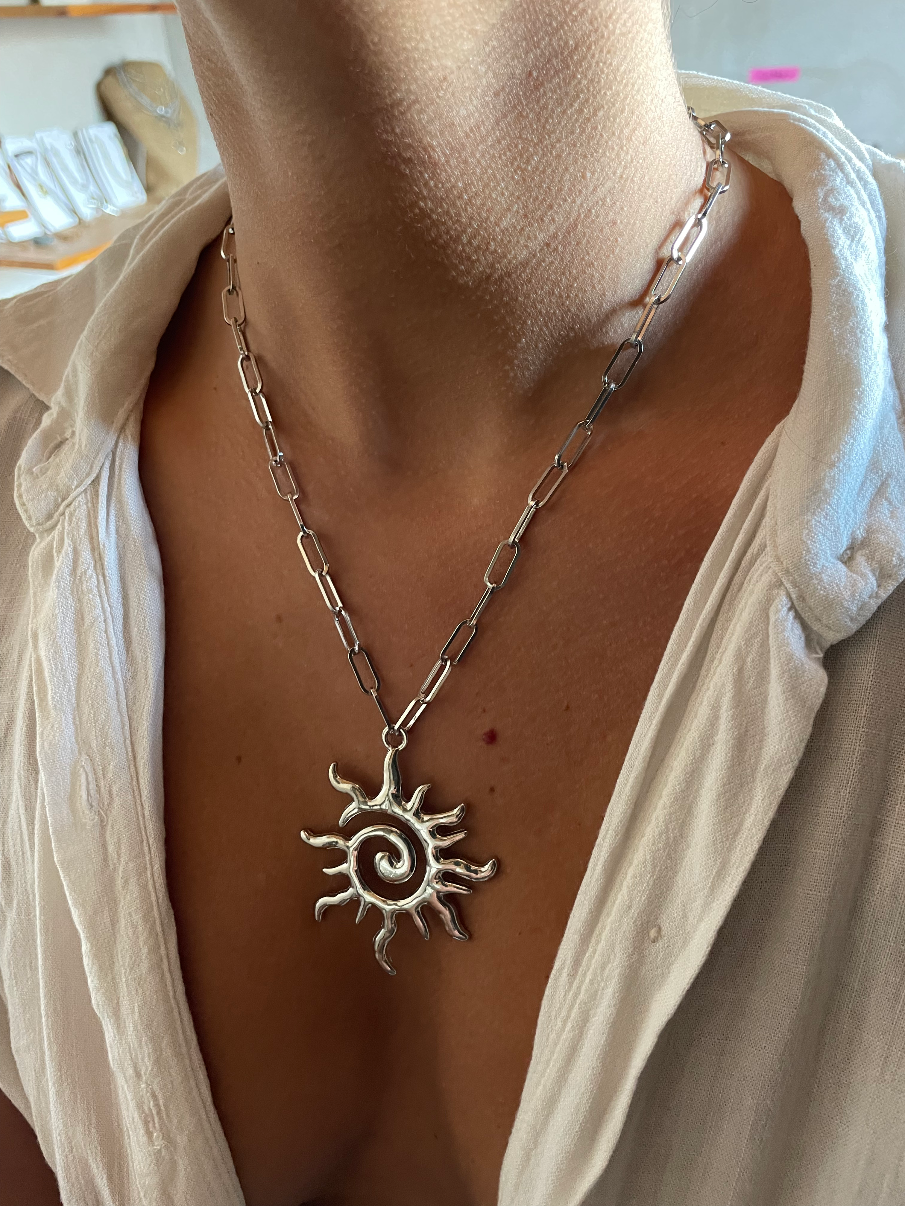 COLLAR ALEGRA PLATEADO