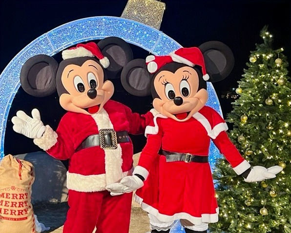 Holidy Spectacular_edited_edited