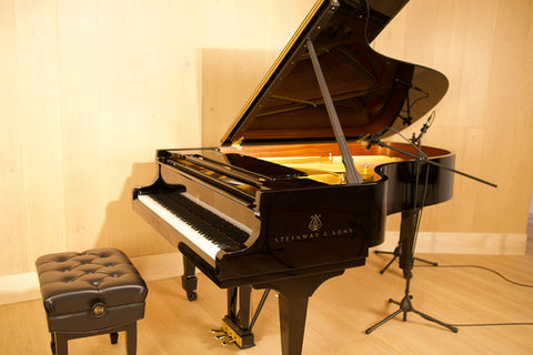 Steinway B for recording studio