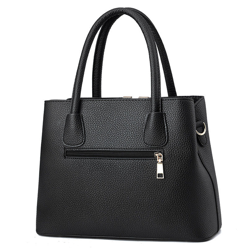 الصورة المصغرة: حقيبة يد عصرية من الجلد الناعم