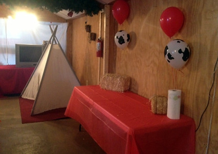 party room3.jpg