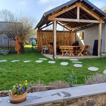 Gîte Mameye - Jardin avec terrasse couverte