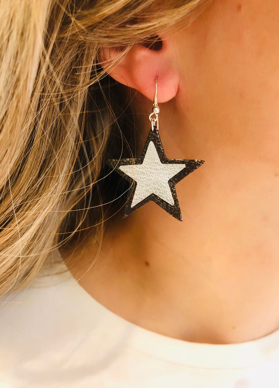 Thumbnail: Silver & Sparkling Black Leather Star Earrings