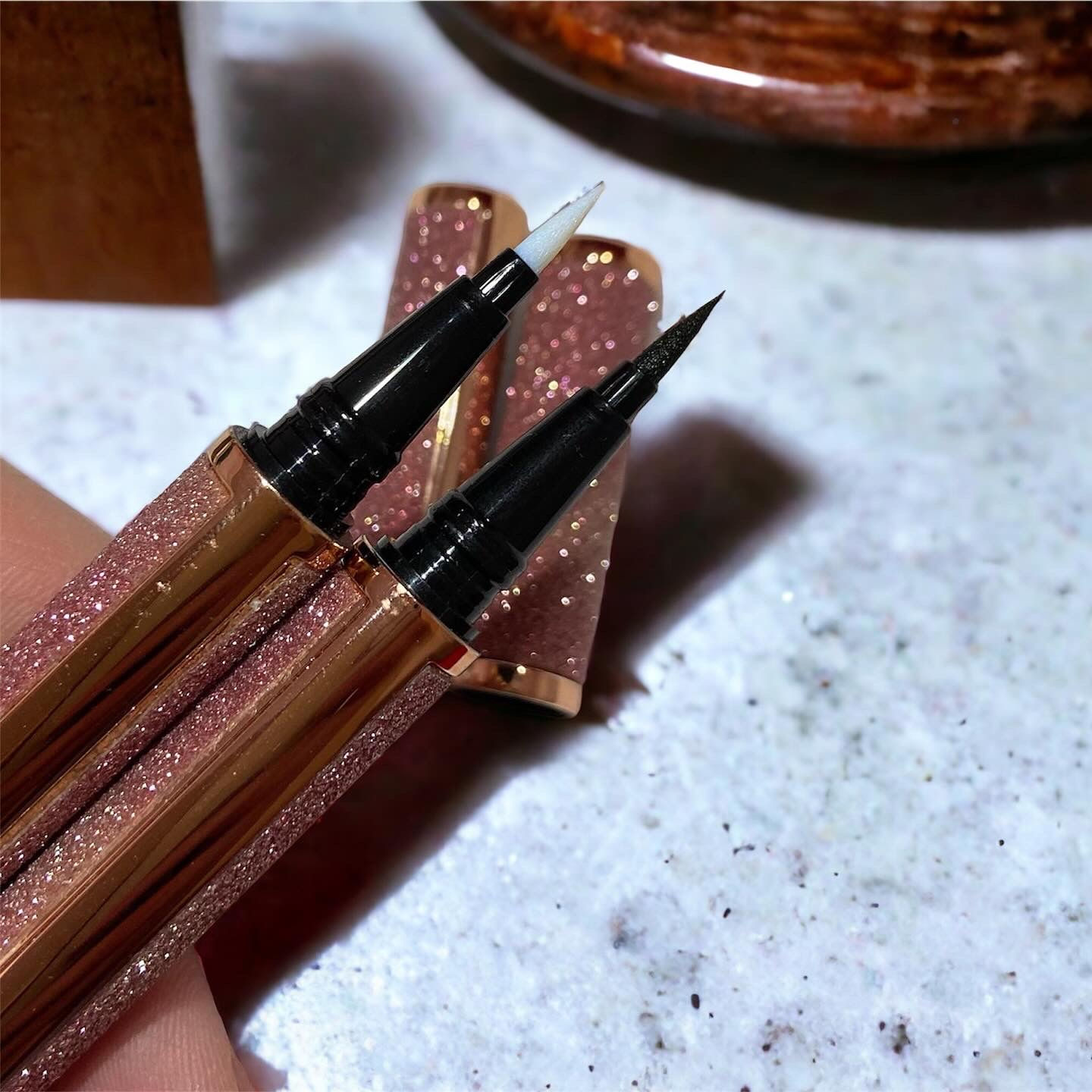 Lash glue pen