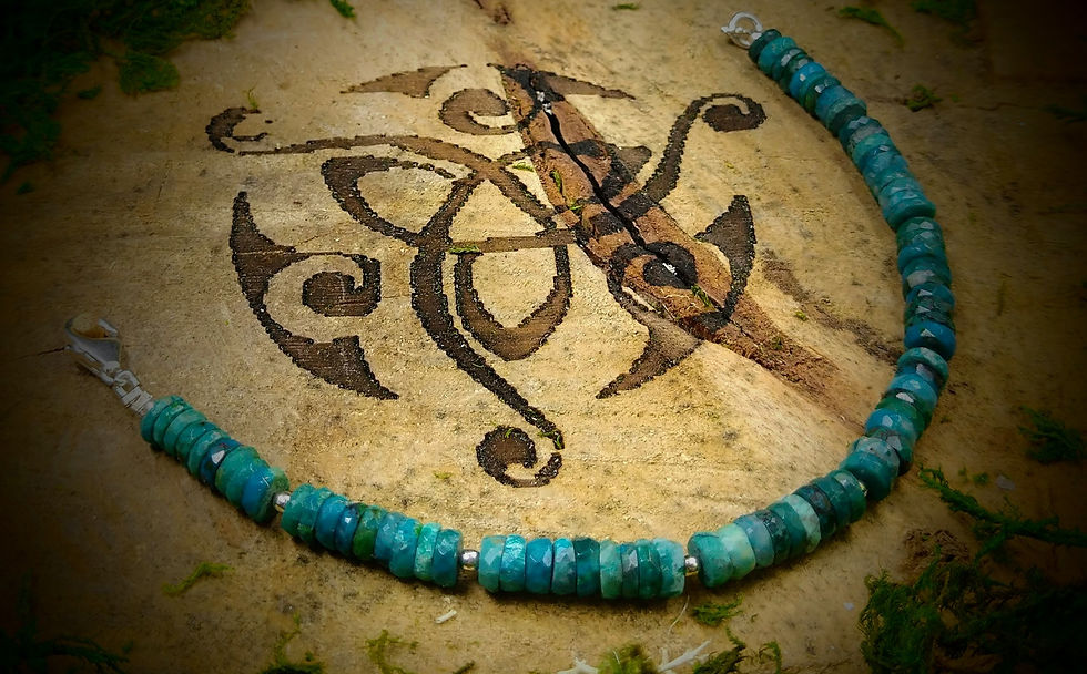 - Bracelet en argent et Chrysocolles -