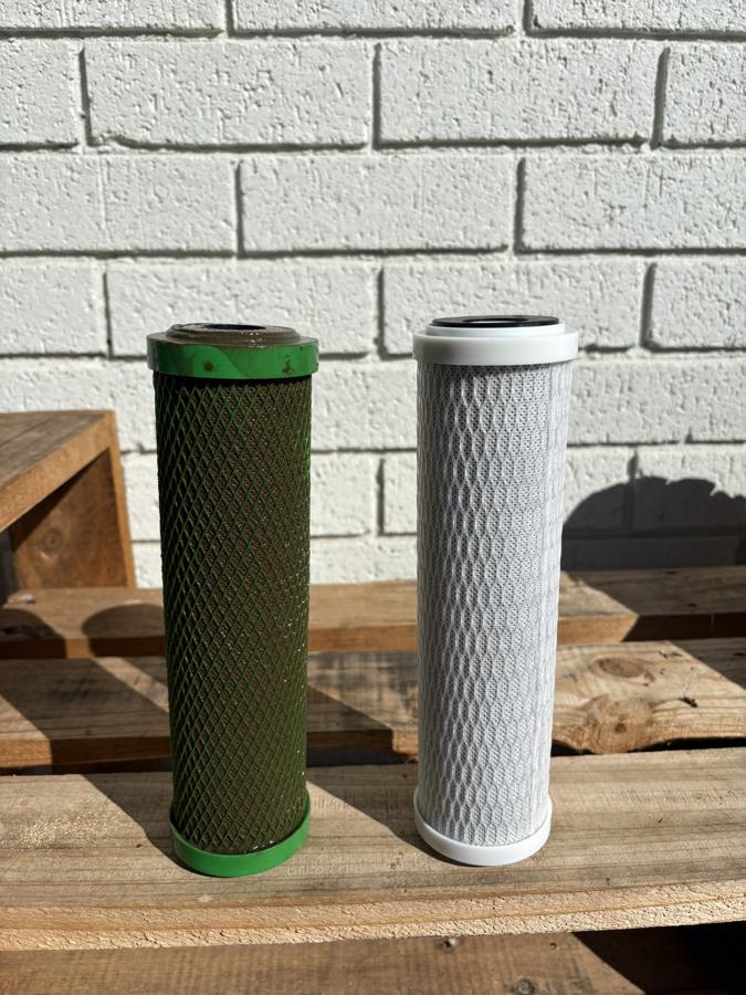 Carbon filter change: used vs new