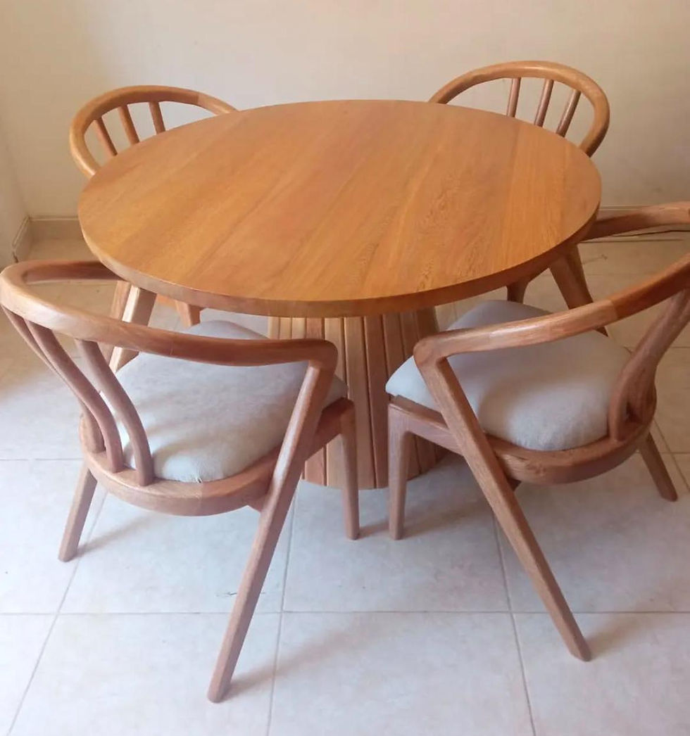 Miniatura: Juego de Comedor 4 Puestos en Roble – Mesa Redonda 90 cm