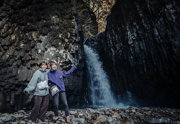 Waterfall visit hiking | 216works