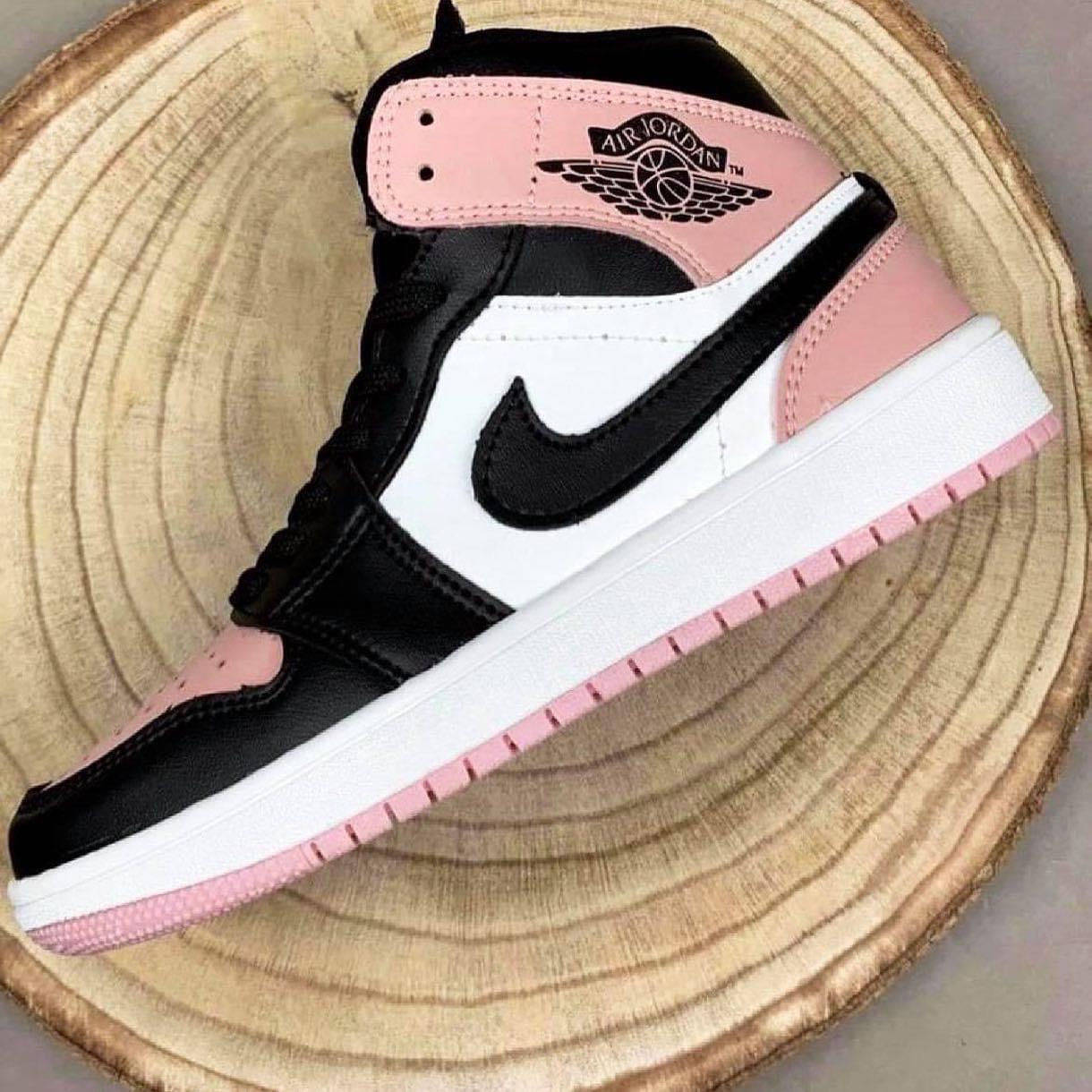 Nike Air Jordan 1 Mid Pink/white