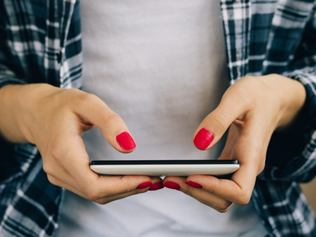 7 Impactful Ways to Decrease Adult Phone Dependence (because it sounds better than addiction)