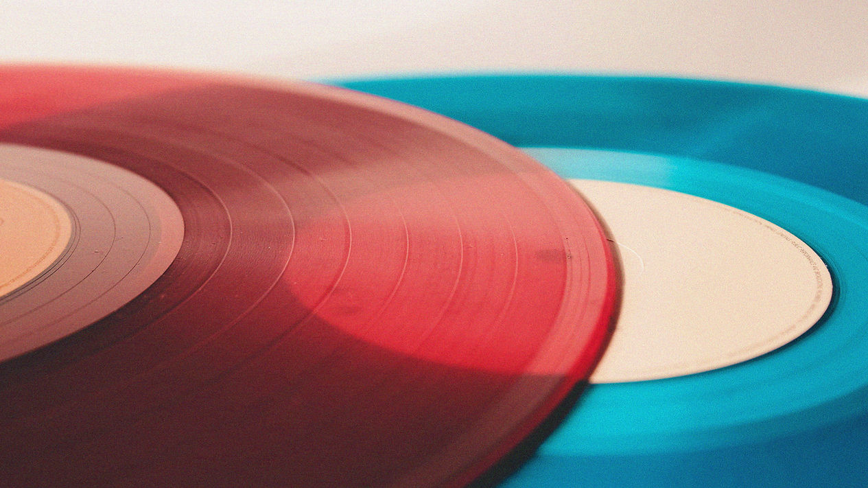 Des vinyles colorés, visuel issu du site A.M.A