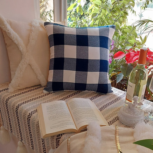 Gingham Checks Design Cushion Cover