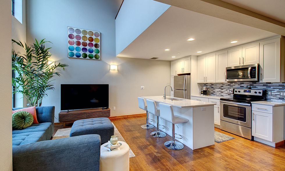 02 415 6th St. N.jpg