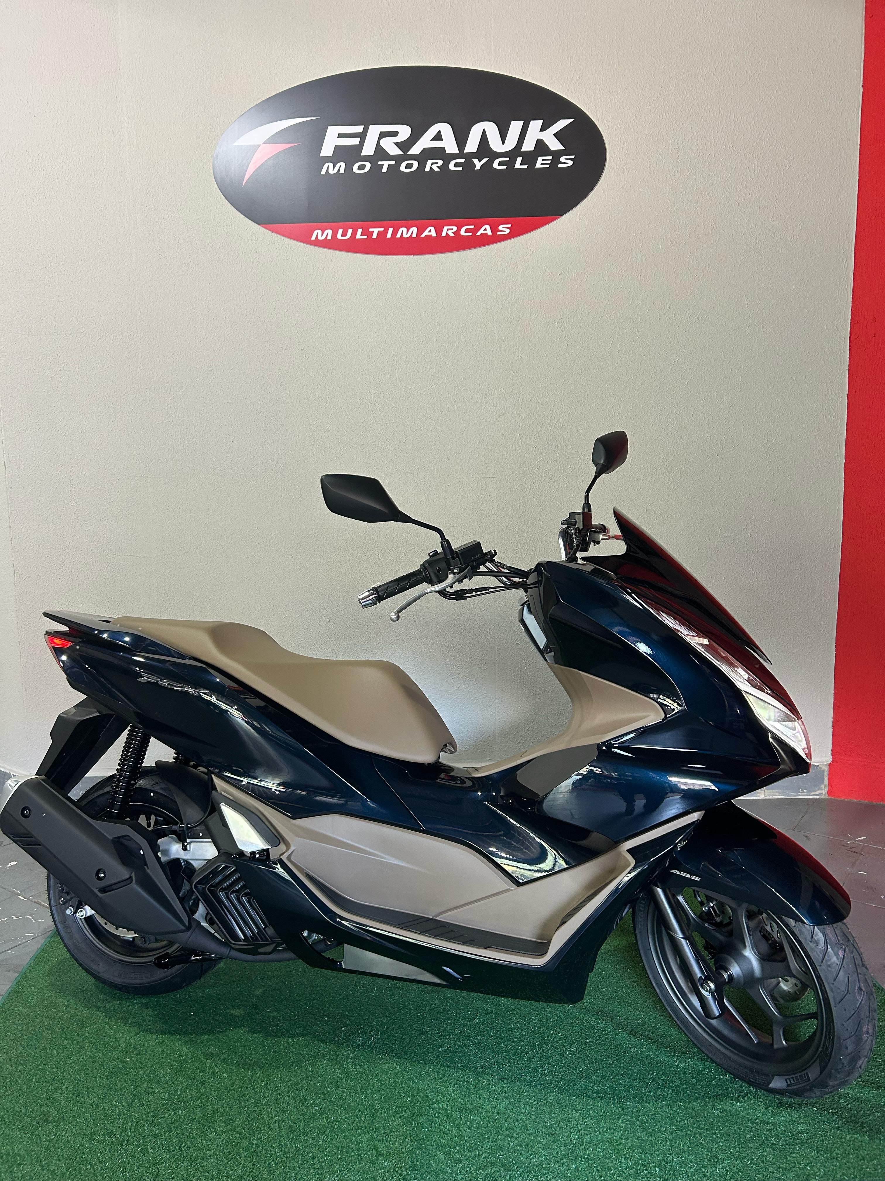 HONDA / PCX 160 DLX 2025