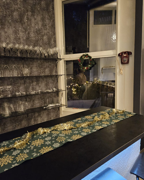Pikkujoulut Villa Metsälässä — tunnelmallinen ilta