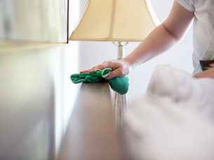 10 productos de limpieza que no pueden faltar en tu hogar