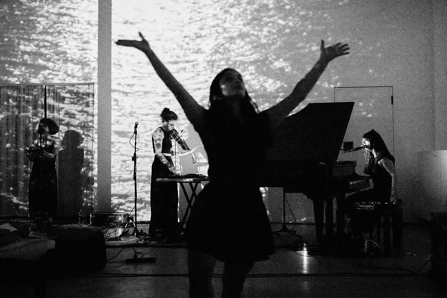 11-22-21-41-CleoT-performance©GiorgiaIonita-GRG_7547.jpg
