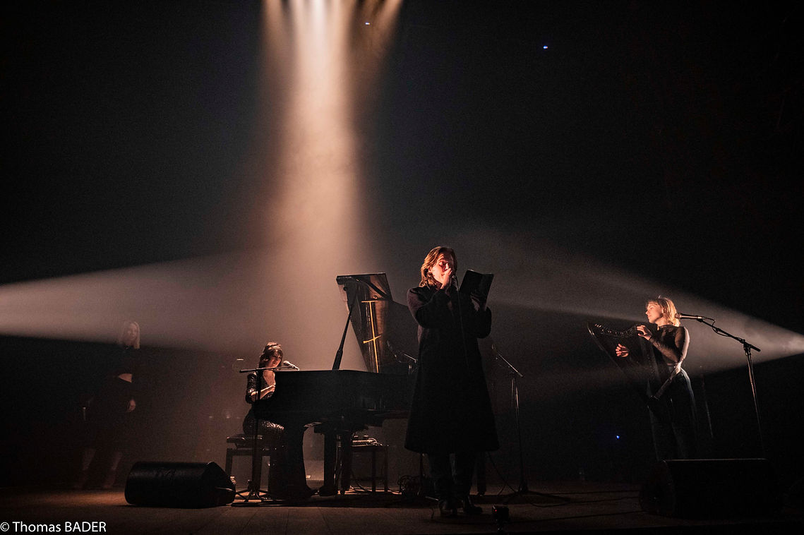 Cléo T. - Café de la Danse 16.I.2024-41.jpg