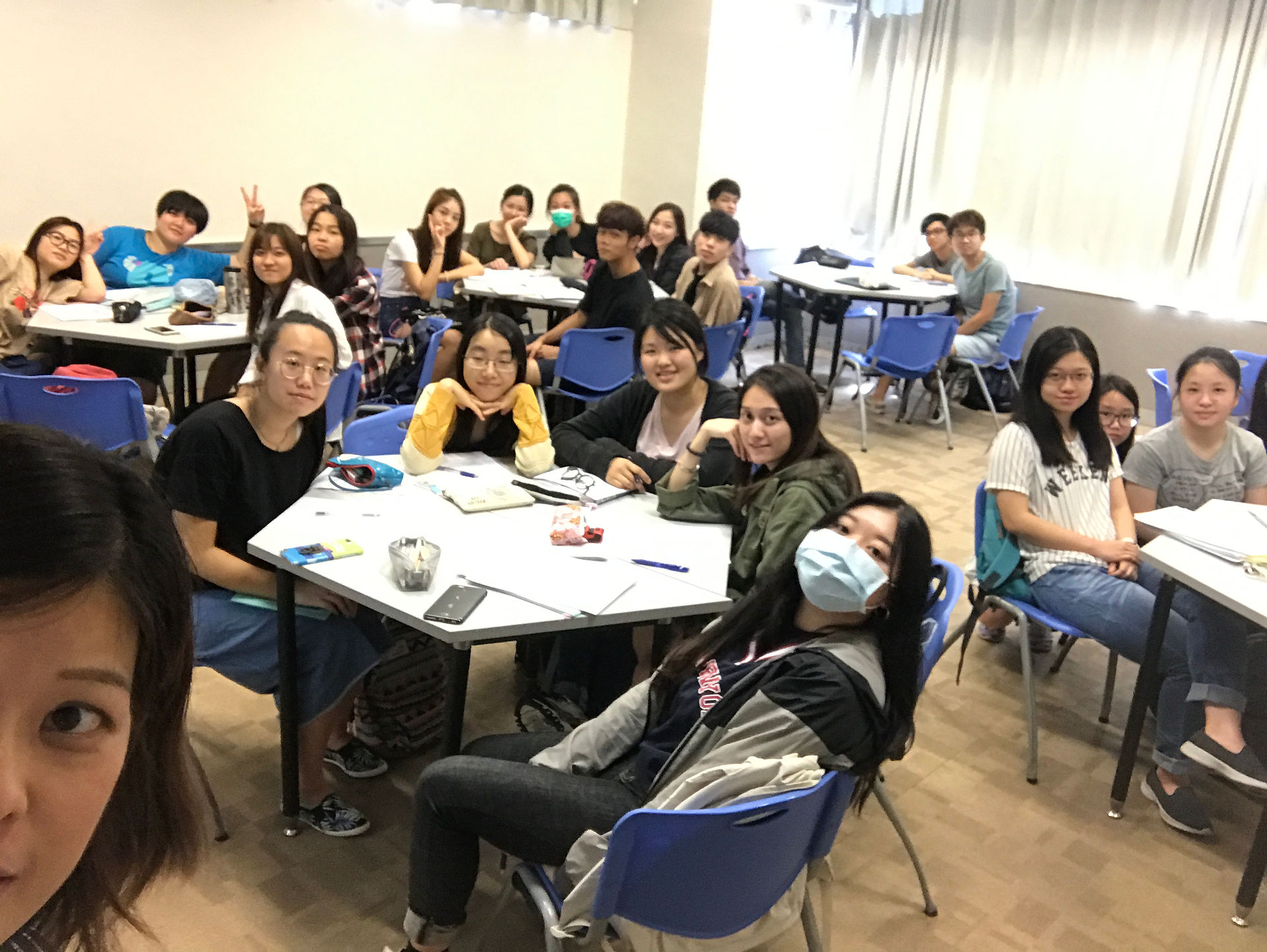 UOWCHK | English Communication