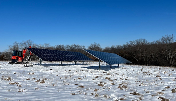 Commercial solar panel installation in Des Moines, IA