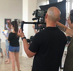 diponemos de dos sony alpha para rodajes audiovisuales sony a7 iii sony a6300 y estabilizadores ronin sc