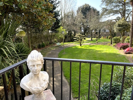 Hôtel Cesbron-Laroche (1774)