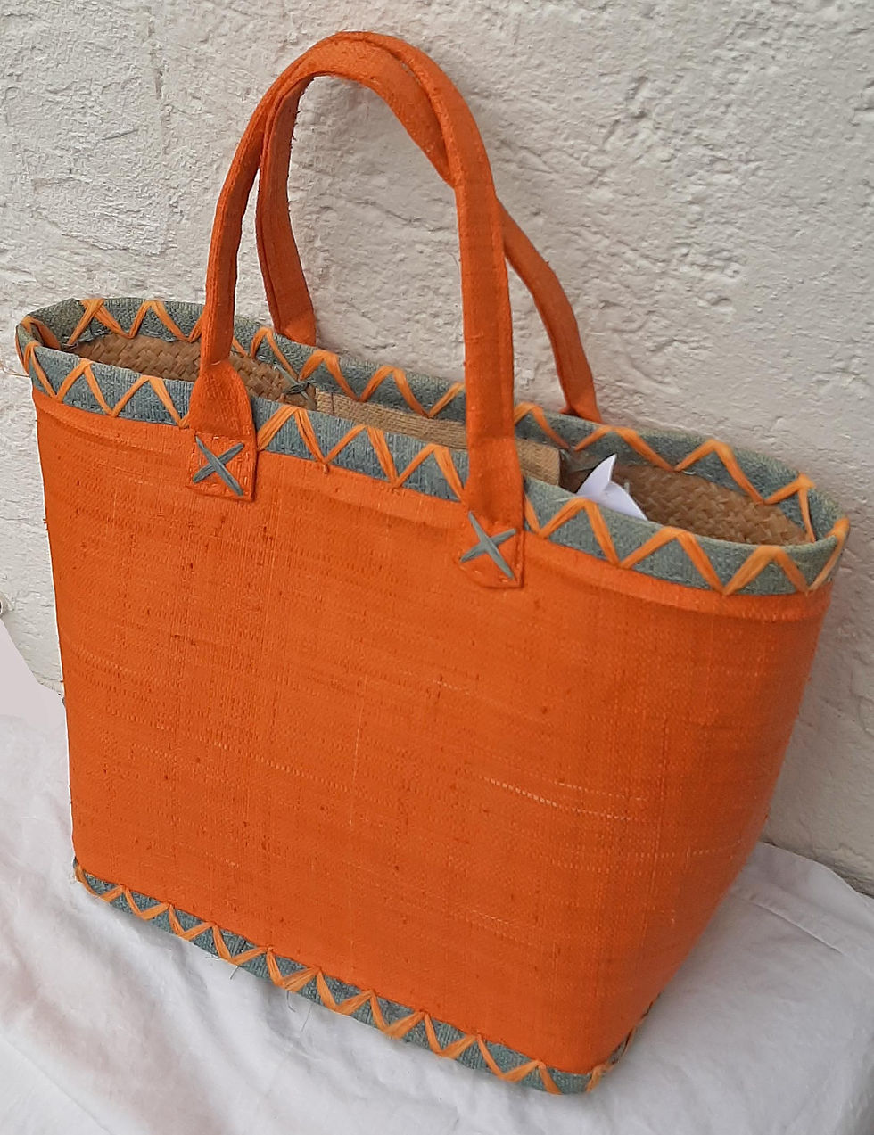 Basttasche orange mit 2 Schulterriemen