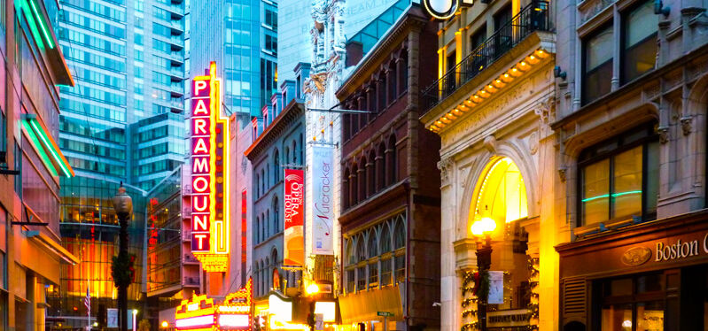 800-theatre-district-night-4x3.jpg