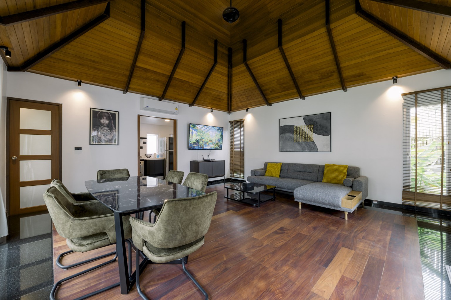 Living and dining area