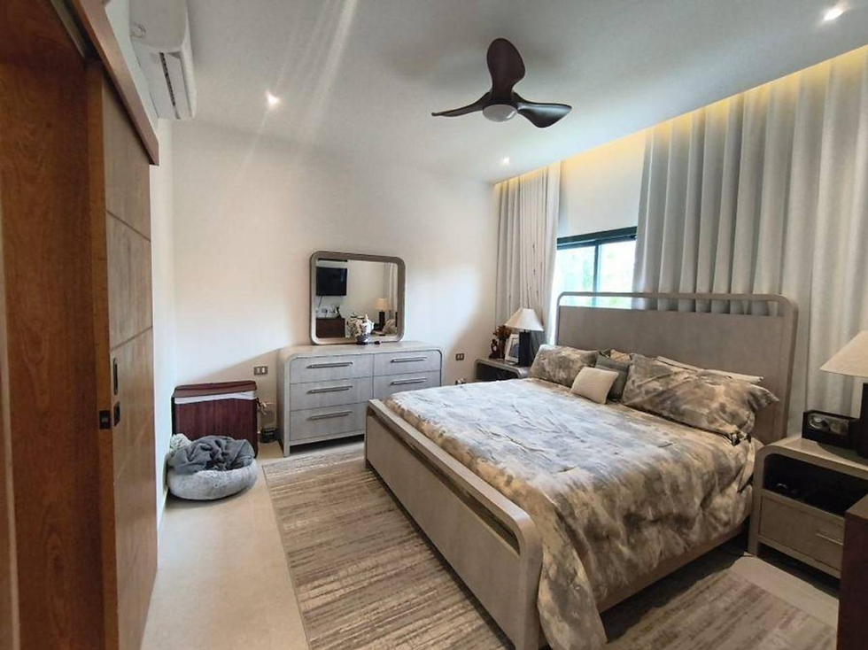Miniature : EXCLUSIVO APARTAMENTO FRENTE AL MAR EN PLAYA PORTILLO – LAS TERRENAS, SAMANÁ