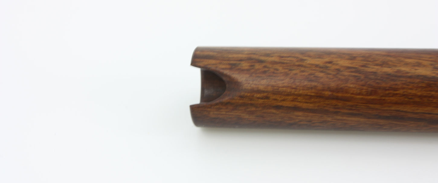 Tête de flute Quena en Mopane avec vue sur l'embouchure 1