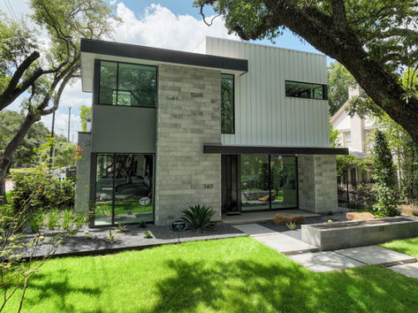 LimeStone Panels
Stucco Texture: #4 Smooth (upgrade)