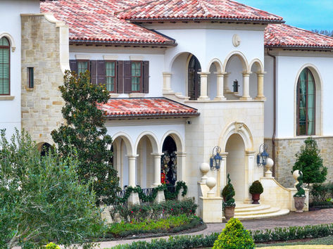Limestone Entry, Window Surrounds, Banding, Coping, Columns and Arch Surrounds
Stucco Texture: #4 Poquito