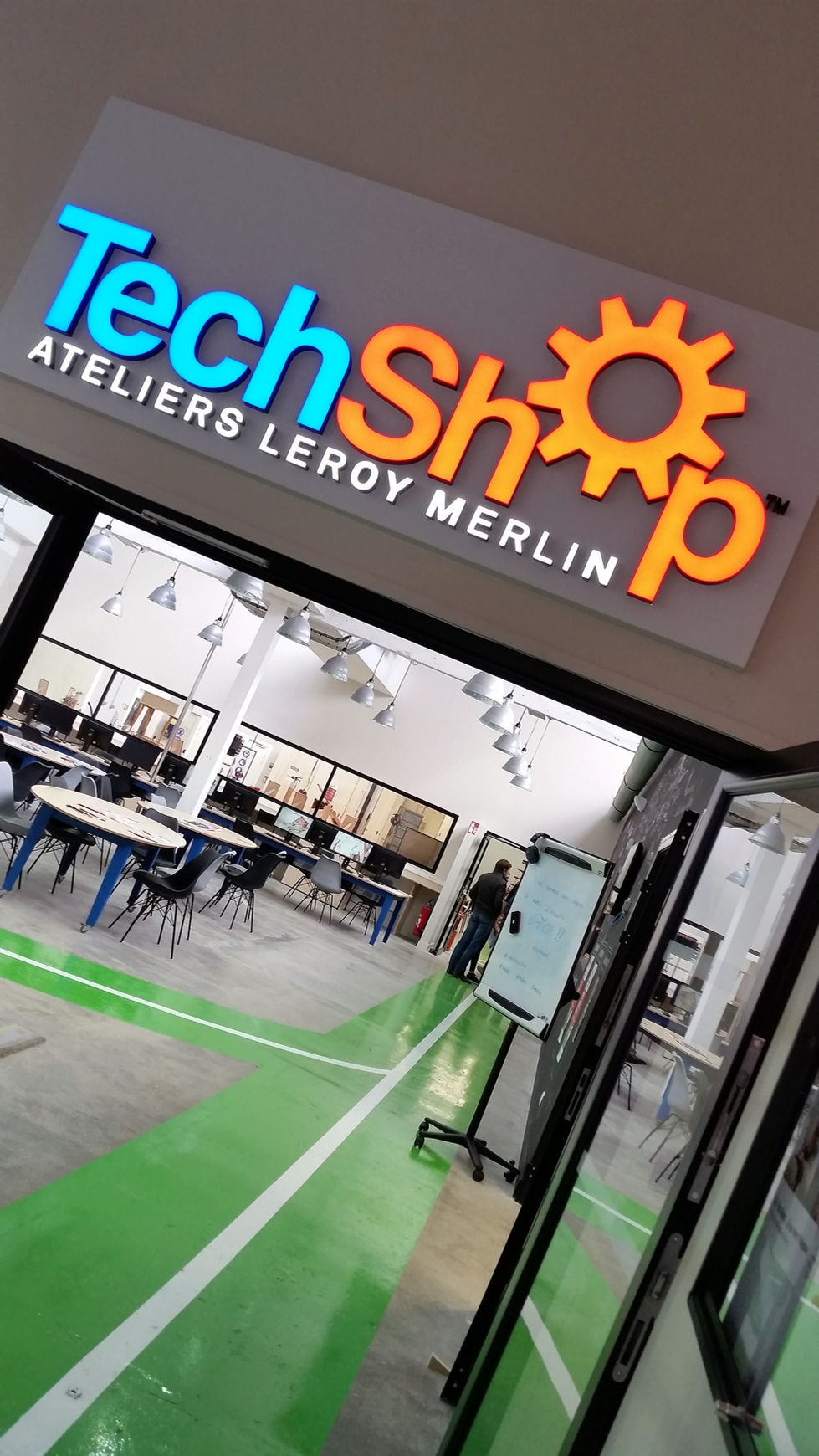 Créer, bricoler, réparer: bienvenue au Techshop!