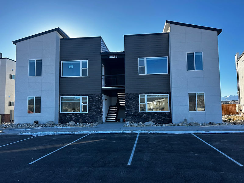 Angelview Apartments Exterior