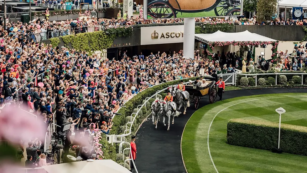 parade ring restaurant .webp