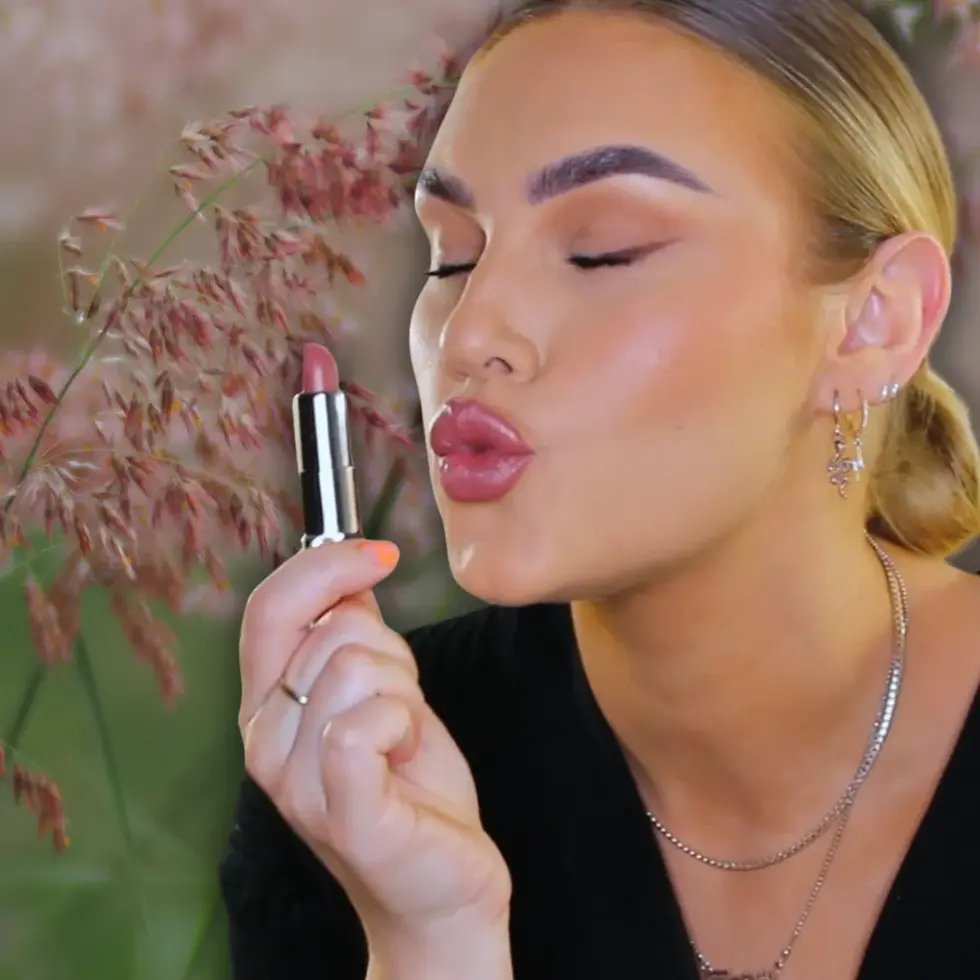 Miniatyrbilde: Lipstick Meadow
