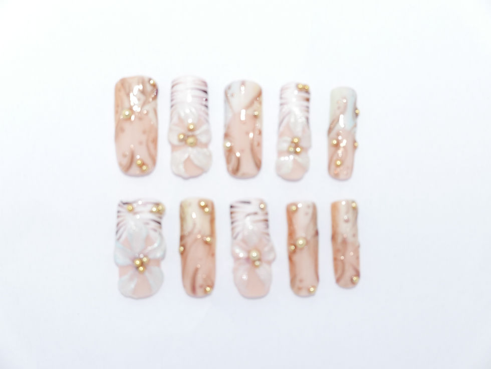 Thumbnail: Gold and turquoise 