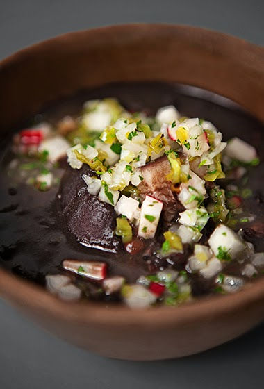 Preparación del frijol con puerco