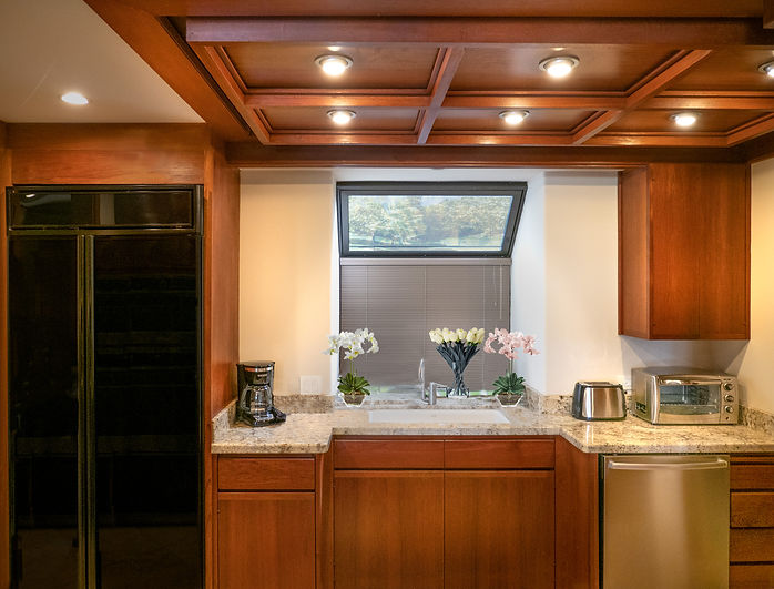 113. Terrace Kitchen 2.jpg
